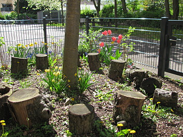 Sitzgelegenheiten im Garten