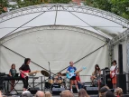 Unsere Schulband beim Brommyfest am 08.09.24